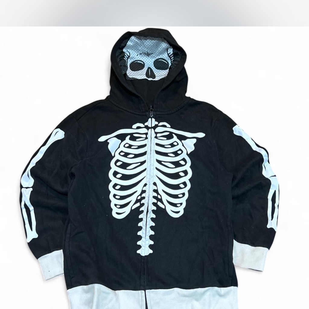 Mad Engine Black Hoodie With Skull Design
